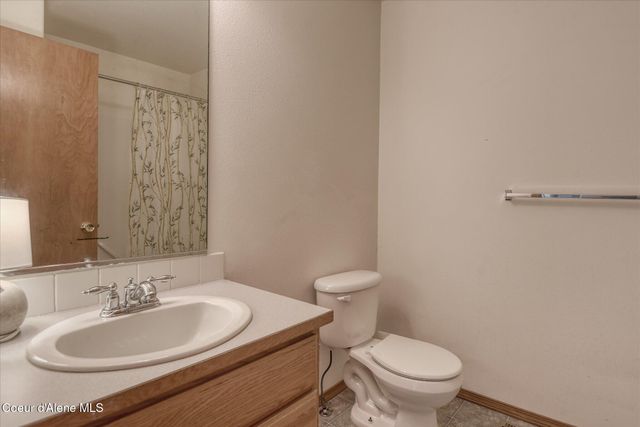 2513 W Timberlake Loop, Coeur D'alene, ID 83815