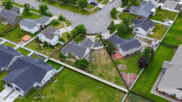 2513 W Timberlake Loop, Coeur D'alene, ID 83815