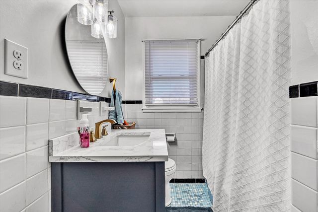 3310 Melody AVE, Roanoke, VA 24018