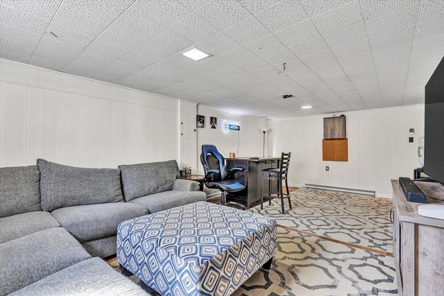 3310 Melody AVE, Roanoke, VA 24018