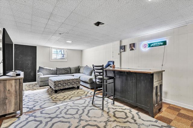 3310 Melody AVE, Roanoke, VA 24018