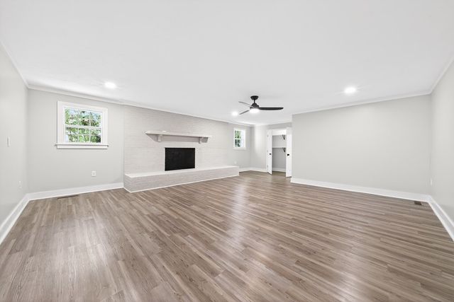 324 Park Hill Drive, Lagrange, GA 30241