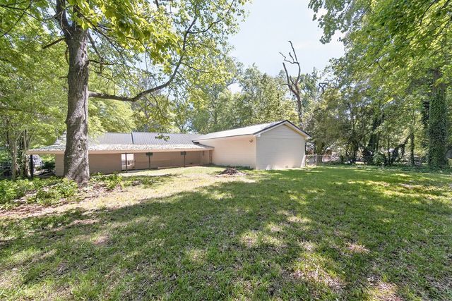 324 Park Hill Drive, Lagrange, GA 30241