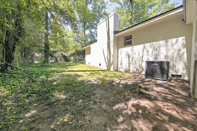 324 Park Hill Drive, Lagrange, GA 30241