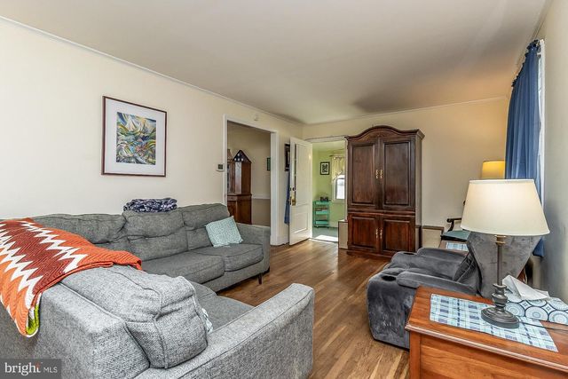 2645 SPRING RD, Parkville, MD 21234