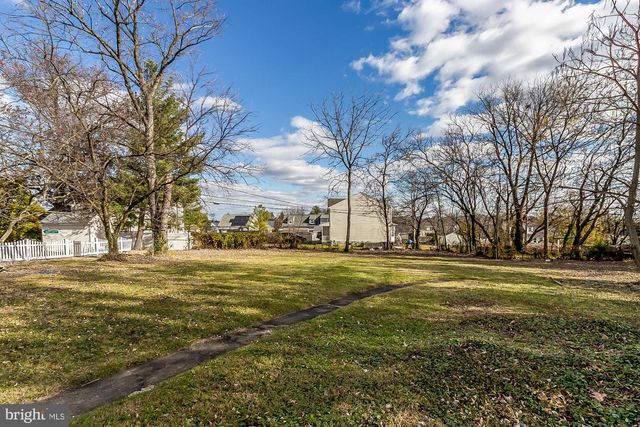 2645 SPRING RD, Parkville, MD 21234