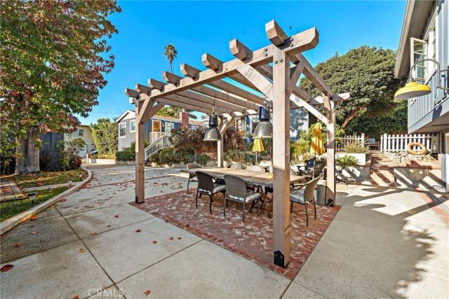 233 Cajon Street, Laguna Beach, CA 92651