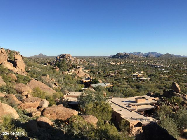 35415 N Ridgeway Drive 5, Carefree, AZ 85377