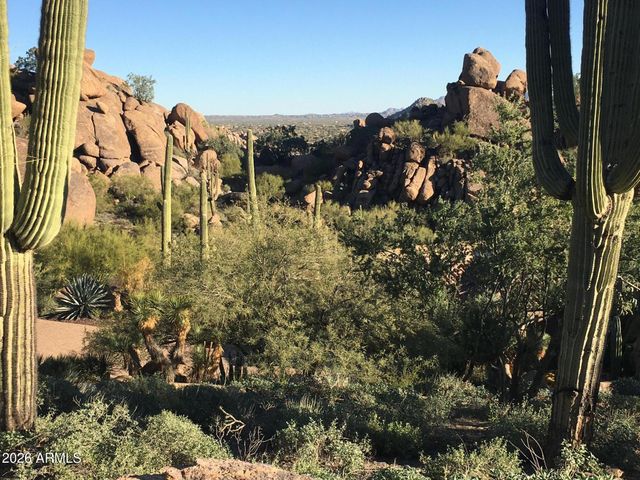 35415 N Ridgeway Drive 5, Carefree, AZ 85377