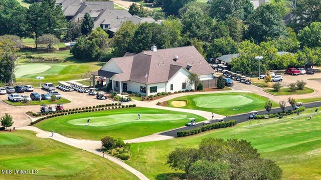 121 Covey Run, Madison, MS 39110