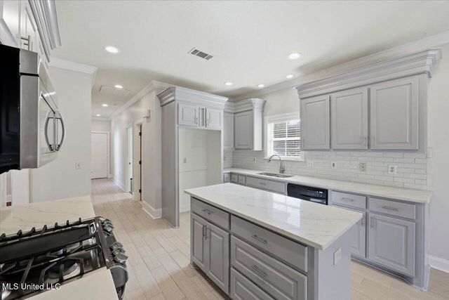 121 Covey Run, Madison, MS 39110