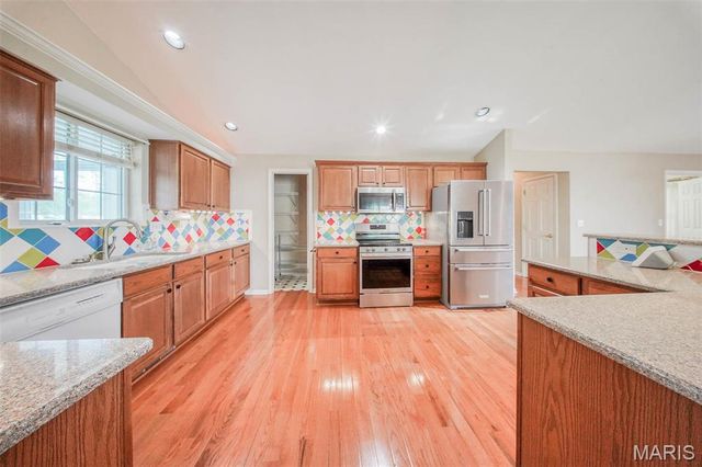 1106 Grandsir Avenue, Rolla, MO 65401