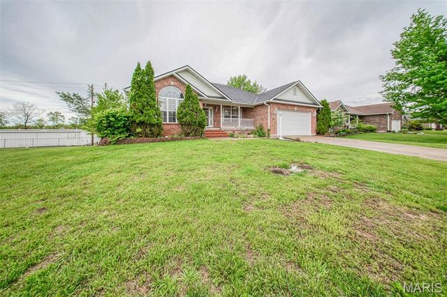 1106 Grandsir Avenue, Rolla, MO 65401