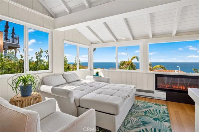 2955 Terry, Laguna Beach, CA 92651