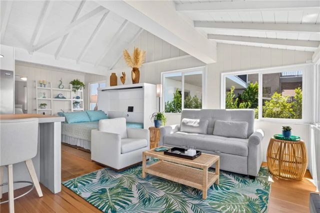 2955 Terry, Laguna Beach, CA 92651