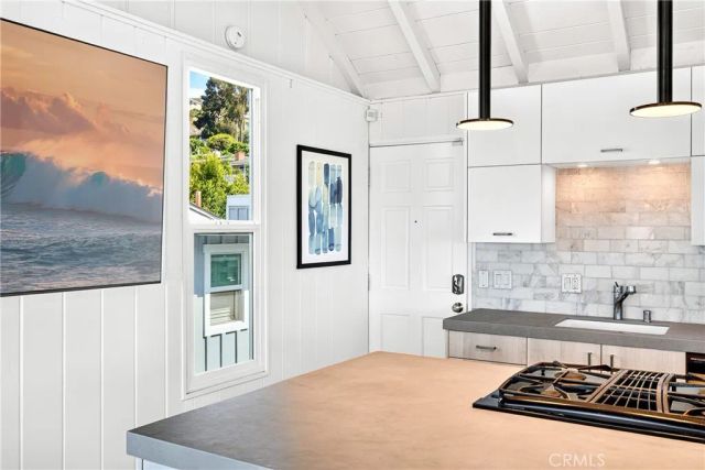 2955 Terry, Laguna Beach, CA 92651