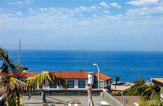 2955 Terry, Laguna Beach, CA 92651