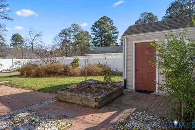 5049 Nantucket Ct, Colonial Heights, VA 23834