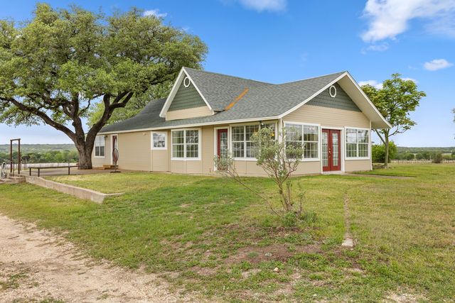 589 County Road 4150, Clifton, TX 76634