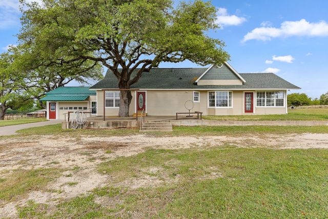 589 County Road 4150, Clifton, TX 76634