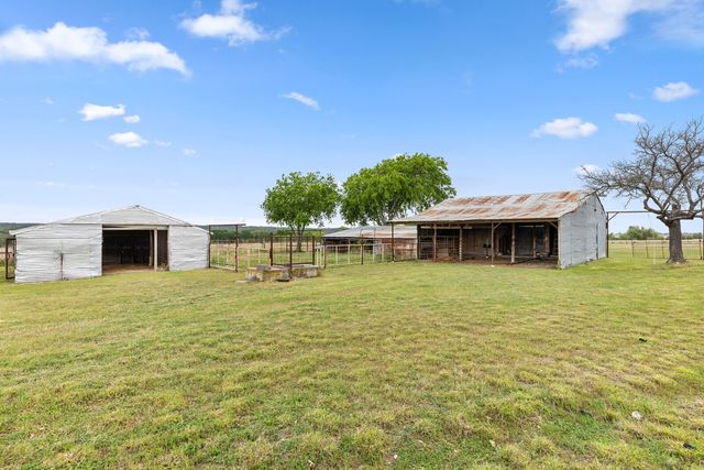 589 County Road 4150, Clifton, TX 76634