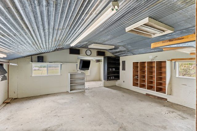 589 County Road 4150, Clifton, TX 76634