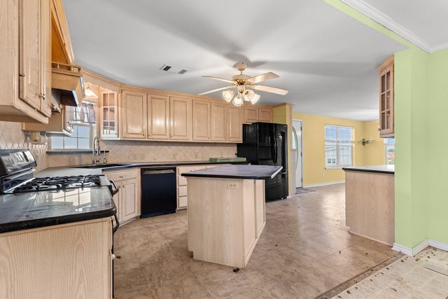 589 County Road 4150, Clifton, TX 76634