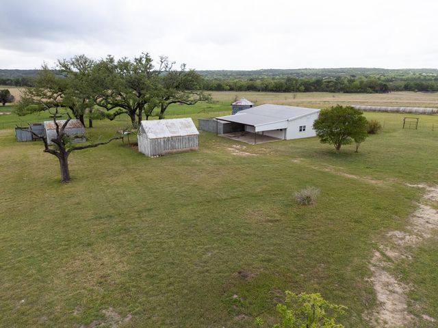 589 County Road 4150, Clifton, TX 76634