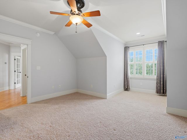 84 Lake Forest Blvd, Huntsville, AL 35824