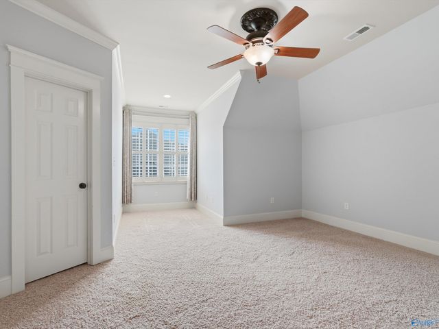 84 Lake Forest Blvd, Huntsville, AL 35824