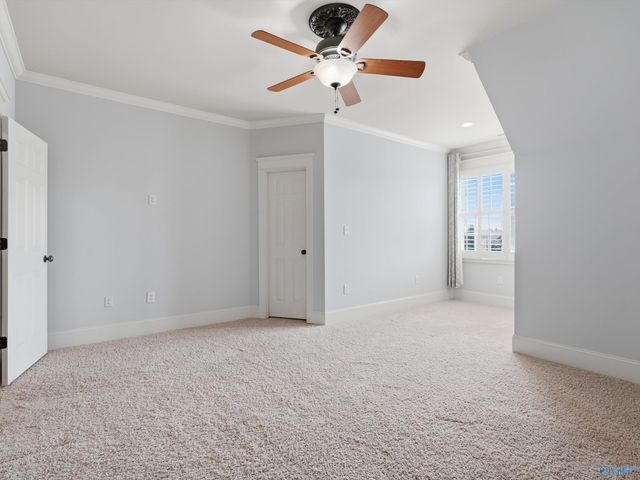 84 Lake Forest Blvd, Huntsville, AL 35824