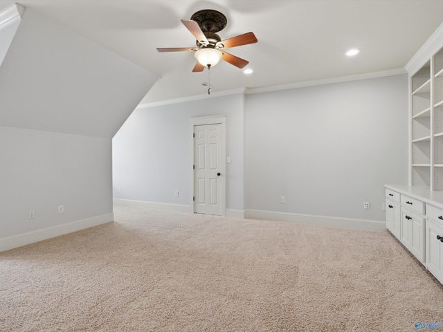 84 Lake Forest Blvd, Huntsville, AL 35824
