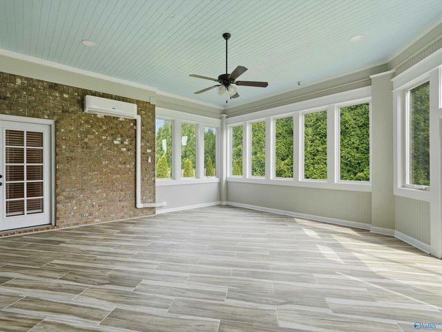 84 Lake Forest Blvd, Huntsville, AL 35824