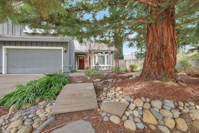 1376 Zephyr Dr, Yuba City, CA 95991