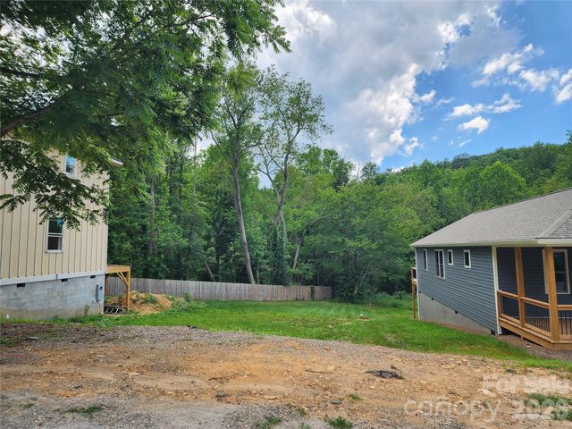 237 Edgewood Road S 2, Asheville, NC 28803