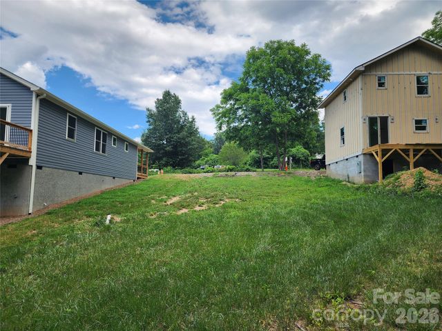 237 Edgewood Road S 2, Asheville, NC 28803