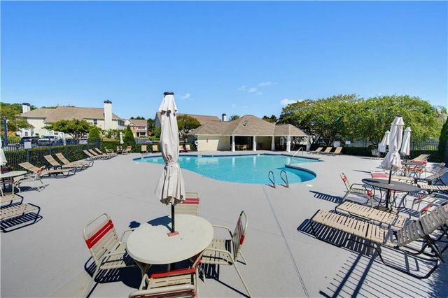 240 Fox Creek Boulevard, Woodstock, GA 30188