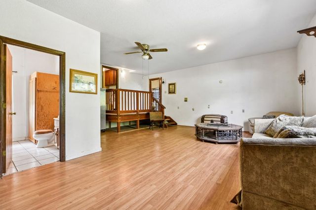 6180 Rustic Hills Dr, Rocklin, CA 95677