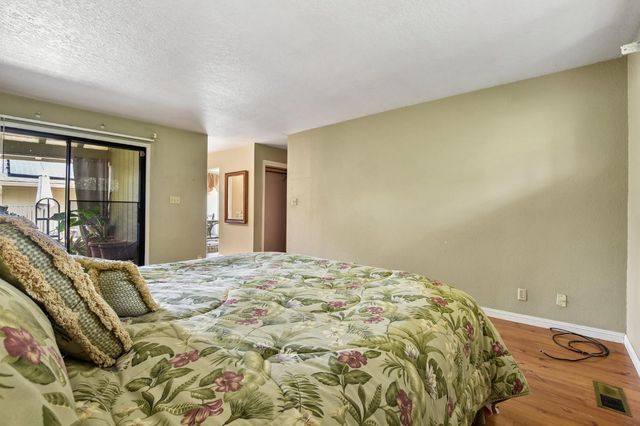 6180 Rustic Hills Dr, Rocklin, CA 95677