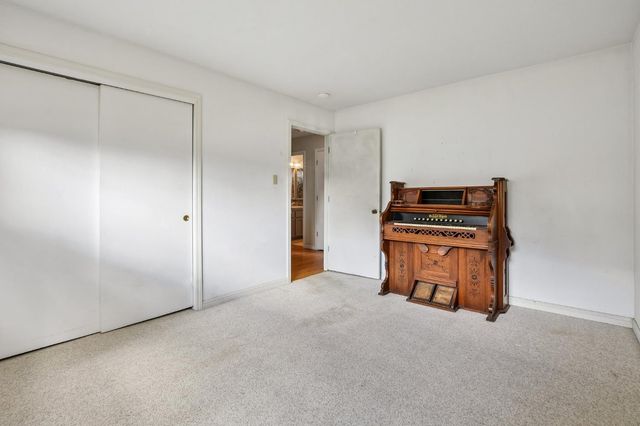 6180 Rustic Hills Dr, Rocklin, CA 95677