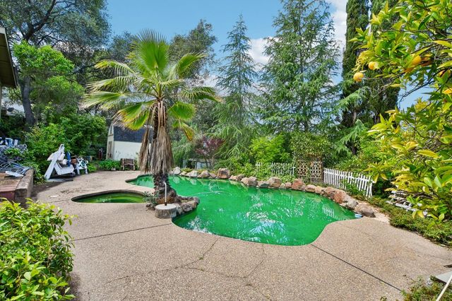 6180 Rustic Hills Dr, Rocklin, CA 95677