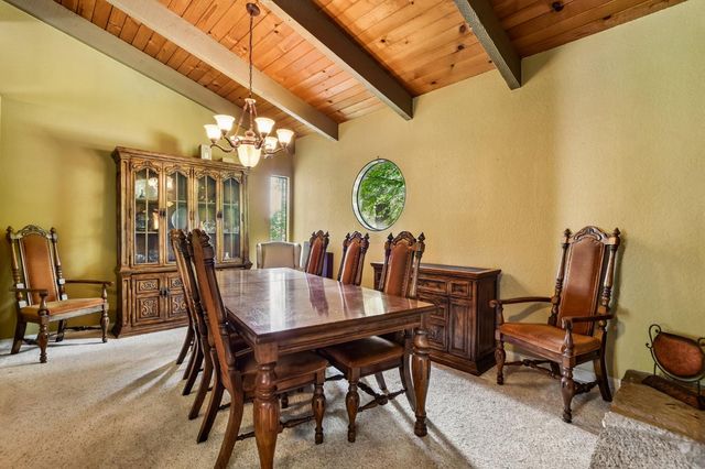 6180 Rustic Hills Dr, Rocklin, CA 95677