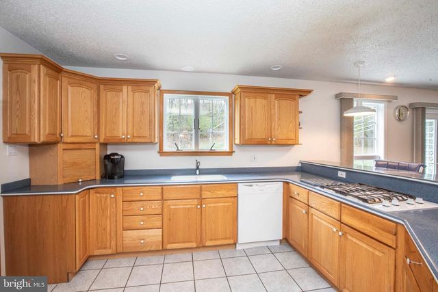 3066 PRICETOWN RD, Temple, PA 19560