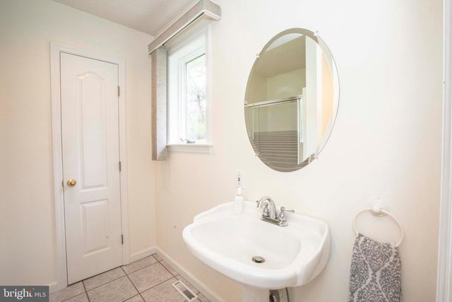 3066 PRICETOWN RD, Temple, PA 19560