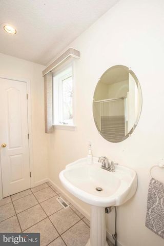 3066 PRICETOWN RD, Temple, PA 19560