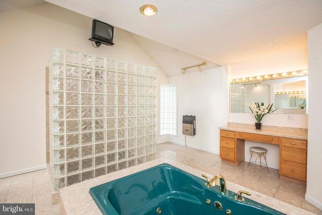 3066 PRICETOWN RD, Temple, PA 19560