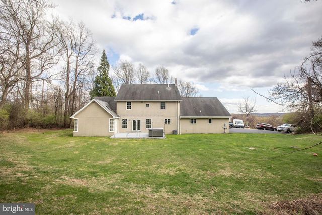 3066 PRICETOWN RD, Temple, PA 19560