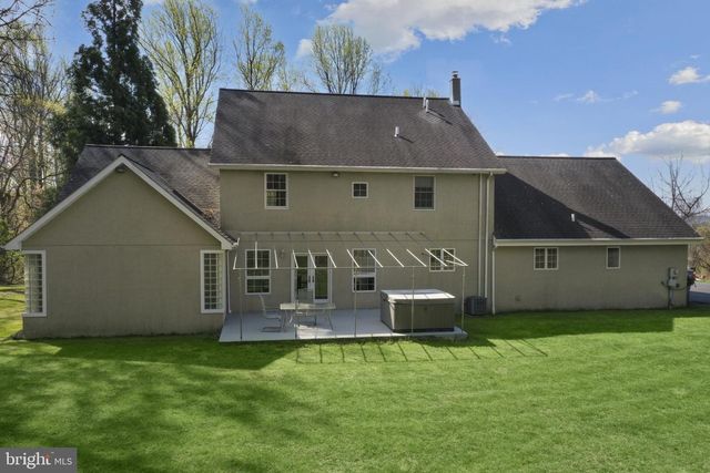 3066 PRICETOWN RD, Temple, PA 19560