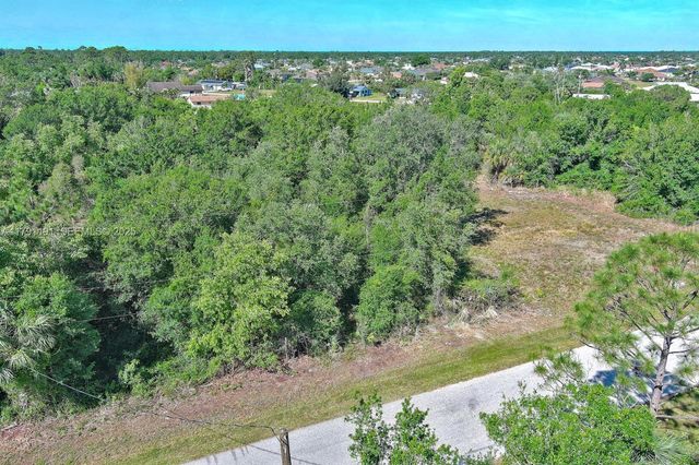 11117 1st Avenue, Punta Gorda, FL 33955