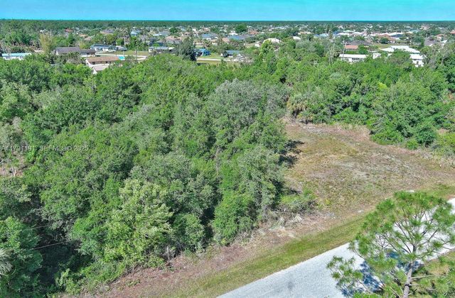 11117 1st Avenue, Punta Gorda, FL 33955